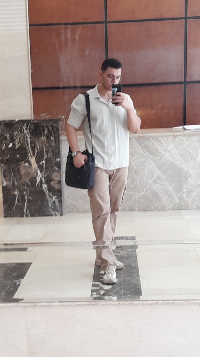 YusufKhaled15's tweet image. Good morning from office today..