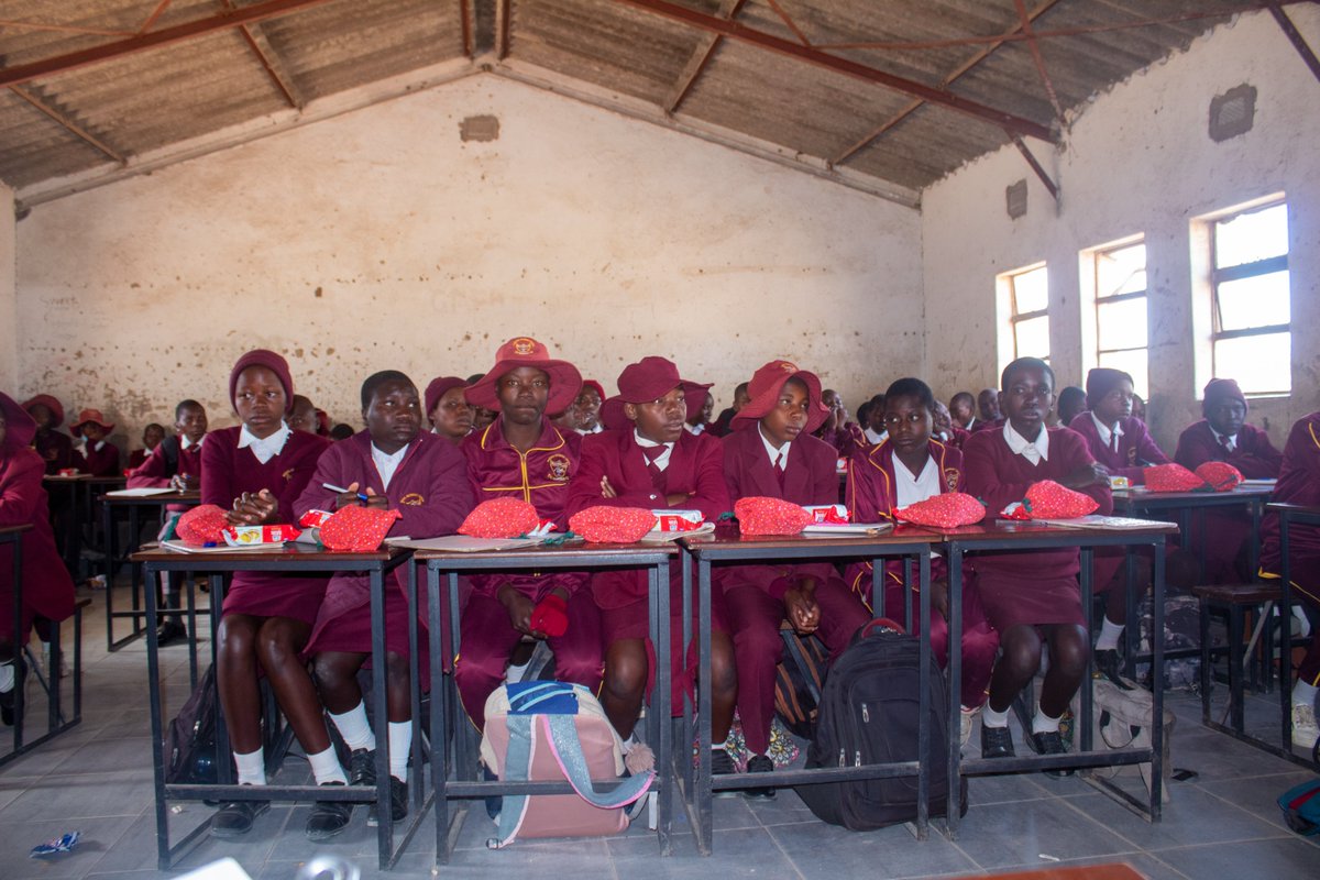 GwenTrust's tweet image. Last week, GWEN visited Kandava Secondary School and engaged 60 pupils with powerful empowerment messages. Sanitary wear was distributed to girls to ensure no one misses school because of their period , promoting dignity and equal access to education.
#MenstrualHealthMatters