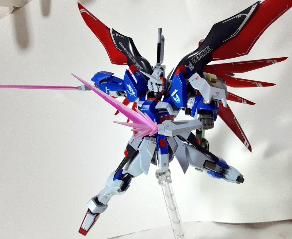 justis10's tweet image. #大人の撮影大会
テーマ　得意なフィギュア
見せてやる❗　私のガンダムとポージングぉぉぉぉぉぉぉぉぉぉぉぉ‼️