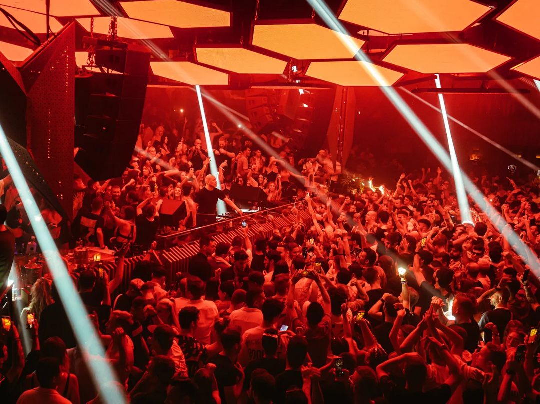 elx_1923's tweet image. Una vez más Flower Power, Bedouin: A Wednesday Saga, El Baile, Music On, Masquarade y Solomun+1 son sus apuestas para esta semana