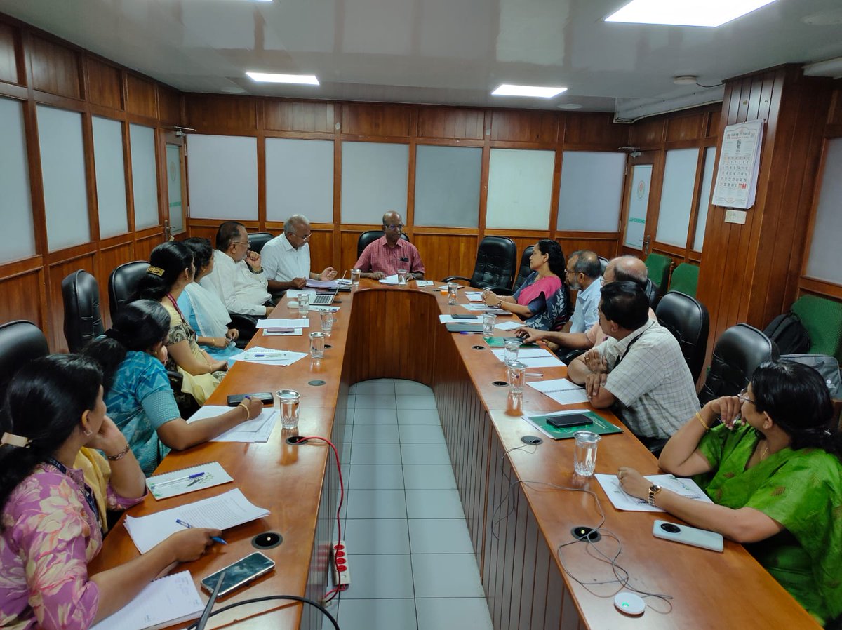 The Stakeholders' Meeting on Human Resource Development in Biotechnology was conducted today at KSCSTE HQs as part of the Kerala Biotechnology Policy revision process. Experts from academia and research shared valuable inputs to strengthen the state’s biotech ecosystem.