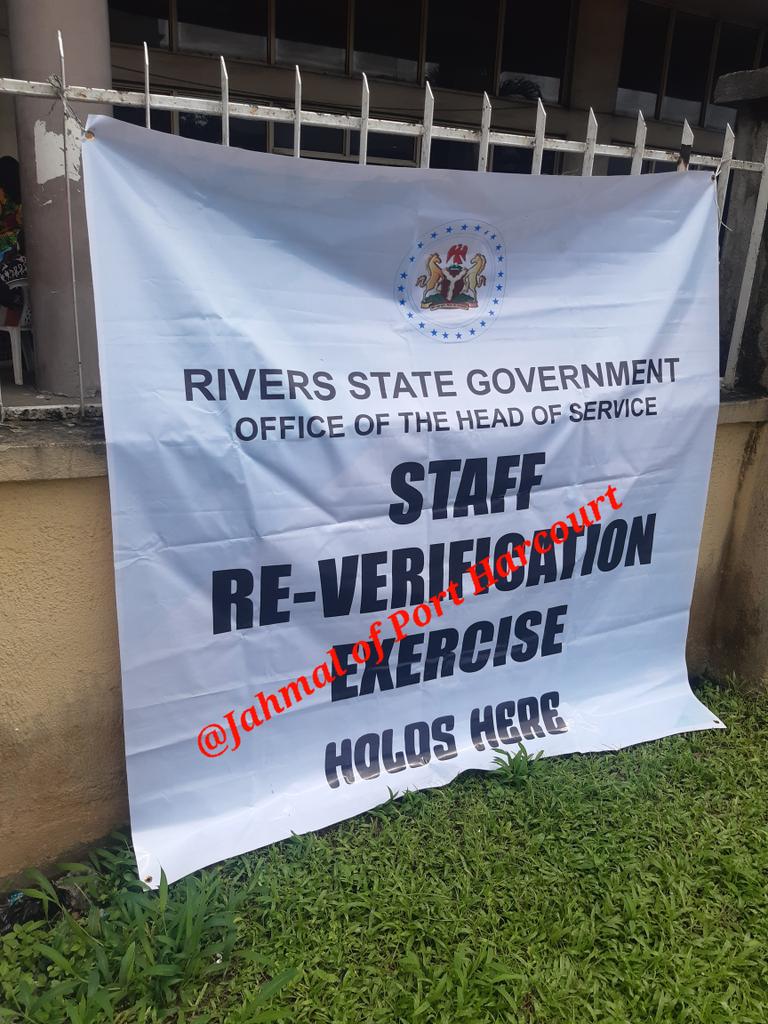 Big_Sinudo's tweet image. The man who was sent on a peacekeeping assignment for the SoE is acting as if he is the elected governor.
1. Investigating civil servants' affairs and double-checking them.
2. I won't be shocked if the Sole Administrator hires Calabar&Akwa Ibom natives into the RScivil service.