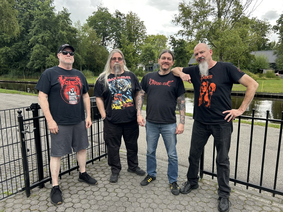 Great to see, hang out and catch up with my old friends of the mighty Autopsy this past weekend in Holland at the Stonehenge Festival🤘🏻
#WeAreDeathFuckingMetal #dismember #autopsy