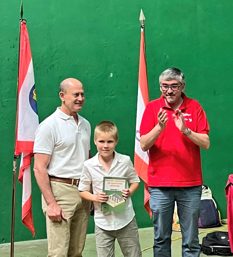 Club Ajedrez Vetusta (@vetustachess) on Twitter photo III OPEN RELÁMPAGO RGCC
IYAN GONZÁLEZ 5°!
Terminó el relámpago del <a href="/RGCC_Oficial/">RGCC Oficial</a> con 9 jugadores del @VetustaChes.
<a href="/iyanastur7/">Iyanastur7</a> logró un gran 7° puesto con 7/9, <a href="/IvanAndrsGonzle/">Ivan Andrés González</a> y Aitor Siscar 1° sub2000 6/9 Dominic Venclocaitis 1° Sub12 5/9 info64.org/iii-open-relam… III OPEN RELÁMPAGO RGCC
IYAN GONZÁLEZ 5°!
Terminó el relámpago del <a href="/RGCC_Oficial/">RGCC Oficial</a> con 9 jugadores del @VetustaChes.
<a href="/iyanastur7/">Iyanastur7</a> logró un gran 7° puesto con 7/9, <a href="/IvanAndrsGonzle/">Ivan Andrés González</a> y Aitor Siscar 1° sub2000 6/9 Dominic Venclocaitis 1° Sub12 5/9 info64.org/iii-open-relam…