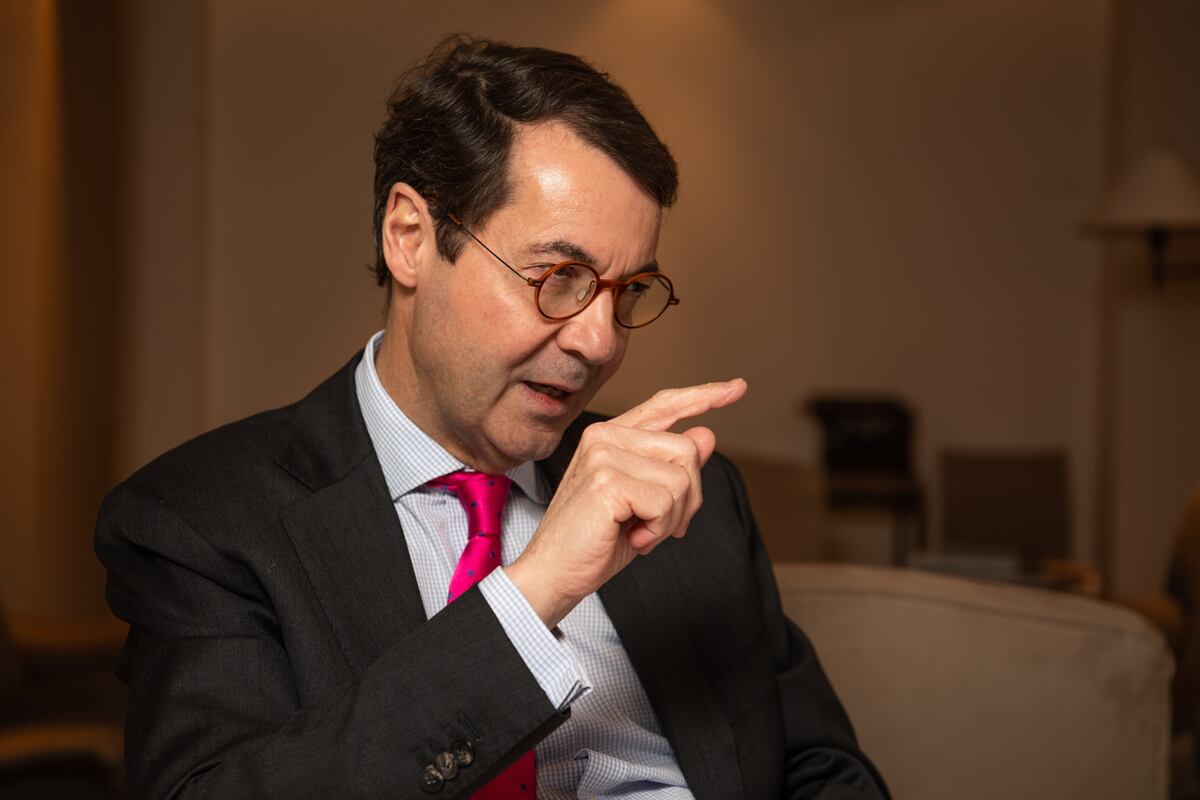 Bruno Colmant : "On s’est fait berner dans tous les sens. Trump a été un excellent négociateur" lalibre.be/economie/conjo…