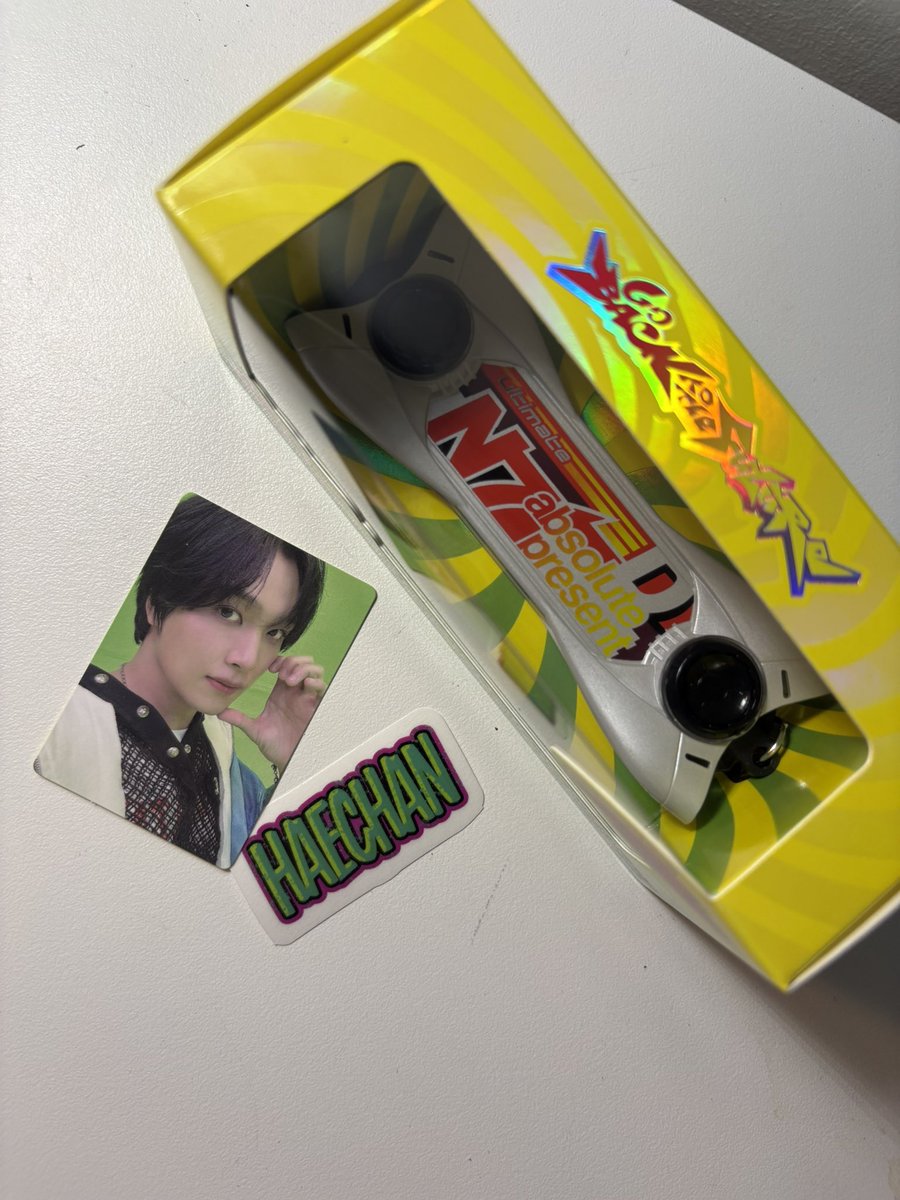 jintingyuta's tweet photo. wts lfb ph

nct dream go back to the future
— keyring ver.
— unsealed with complete inclu
— haechan mini pc
— ₱1400

t. bttf photocard album help rt https://t.co/ssOuIoBGkl
