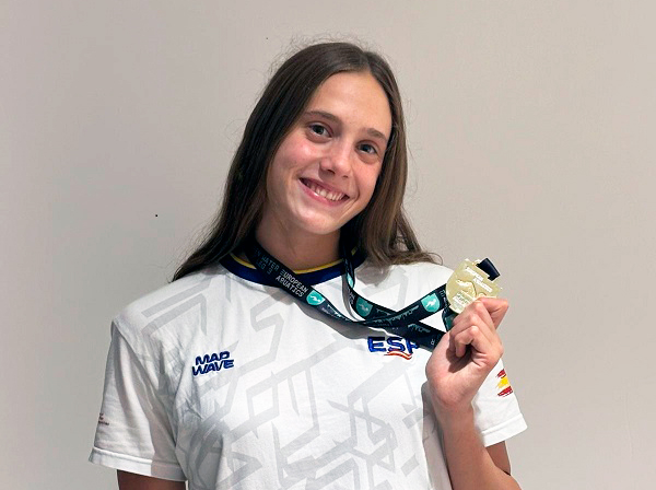 Estadio Miralbueno El Olivar (@em_elolivar) on Twitter photo ✍️CRÓNICA | Clara Martínez de Salinas, deportista <a href="/OlivarNatacion/">Natación El Olivar</a> 🏊♀️, regresa de su participación junto al combinado nacional en la 3ª Etapa de la Copa de Europa celebrada en París 🇫🇷, con el oro en la prueba 10K en categoría júnior.
ℹ️elolivar.com/index.php?acti… ✍️CRÓNICA | Clara Martínez de Salinas, deportista <a href="/OlivarNatacion/">Natación El Olivar</a> 🏊♀️, regresa de su participación junto al combinado nacional en la 3ª Etapa de la Copa de Europa celebrada en París 🇫🇷, con el oro en la prueba 10K en categoría júnior.
ℹ️elolivar.com/index.php?acti…