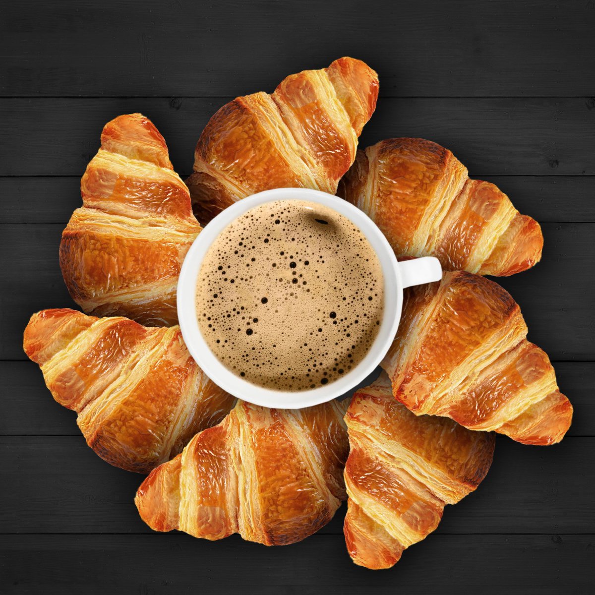 Looking for the perfect breakfast coffee? Bet we have it. ☕ . 15% off your first order with code FT15 at TheQueenBean.com 

#thequeenbean #coffee #coffeelover #breakfast