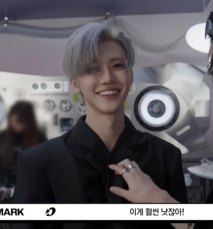 jajaff3's tweet image. ขอโทษนะตอนนี้ยังยิ่มได้ไม่กว้างเท่าแจมินเลยอะ
🫣
#markmin