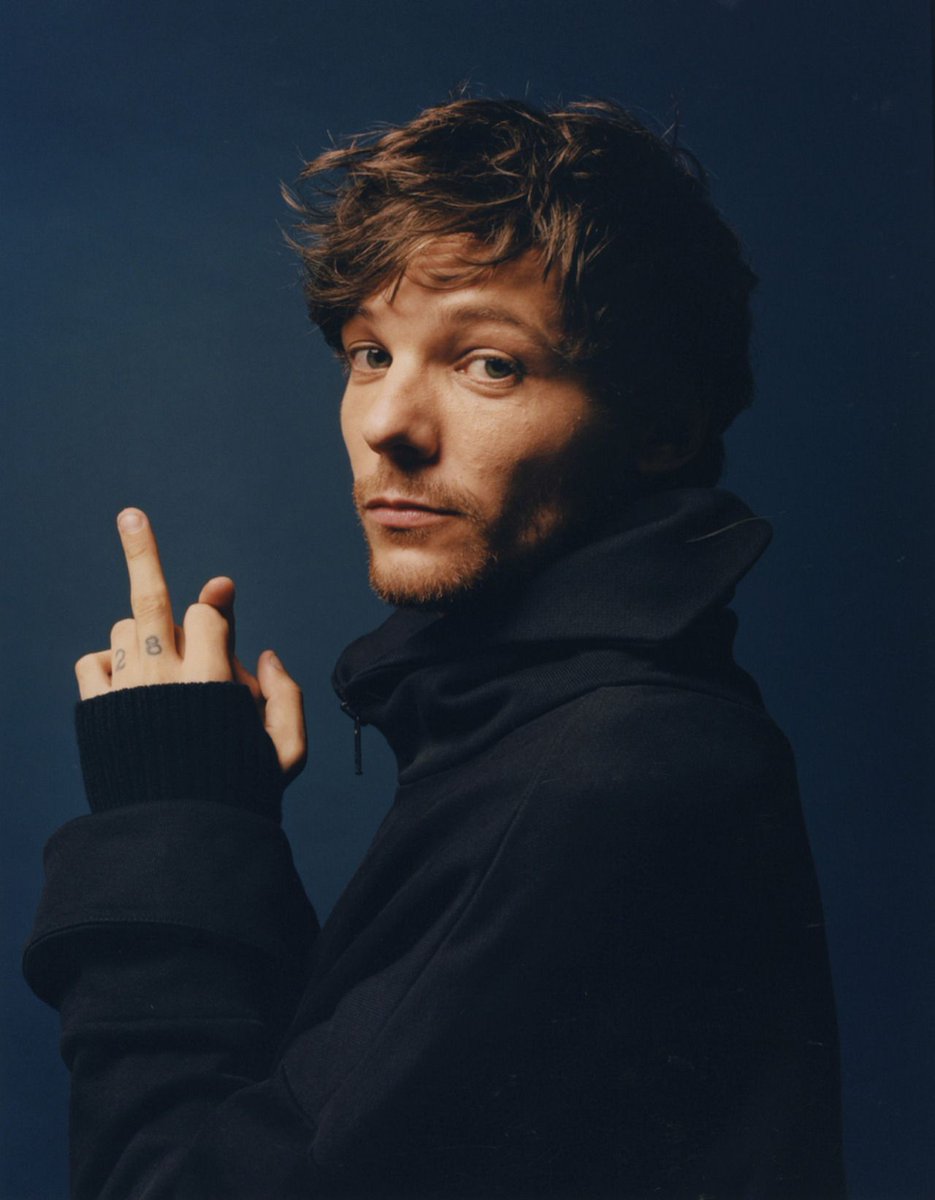 spinorbinmusic's tweet image. 🎉 Louis Tomlinson has officially finished his third studio album! #LT3 is coming — and we are not ready 😭🔥

Bring on the lyrics, the vocals, the emotions.
#LouisTomlinson #LT3IsComing