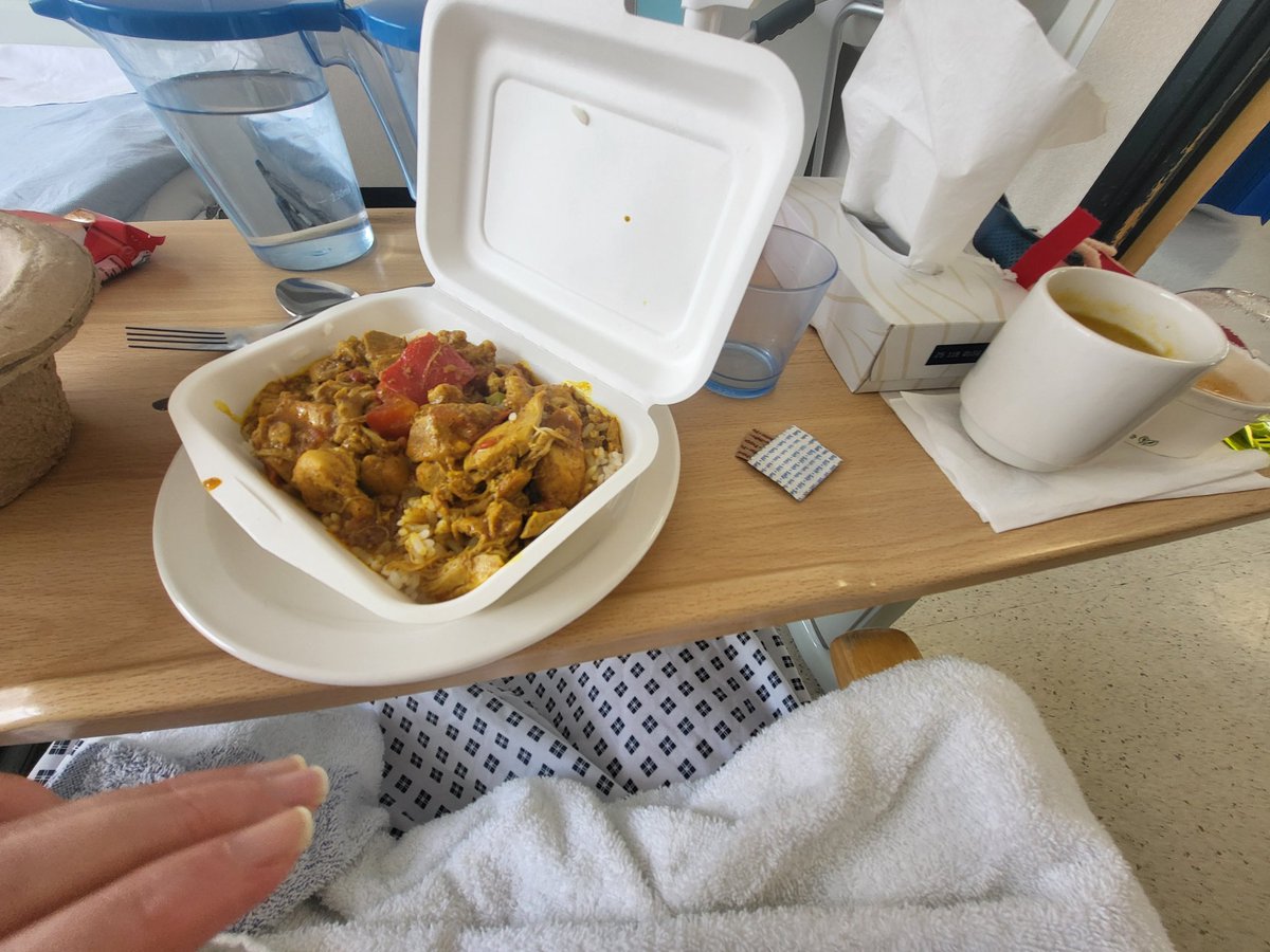 TimmyUk's tweet image. ... lunchtime today wearing my excellent glasses watching Golf on SkyGo in sideroom in hospital ... ๐ฅ ๐ ๐งโโ๏ธ ๐ฑ ๐ผ ๐คณ ๐ฐ ๐ก ๐ฝ ๐