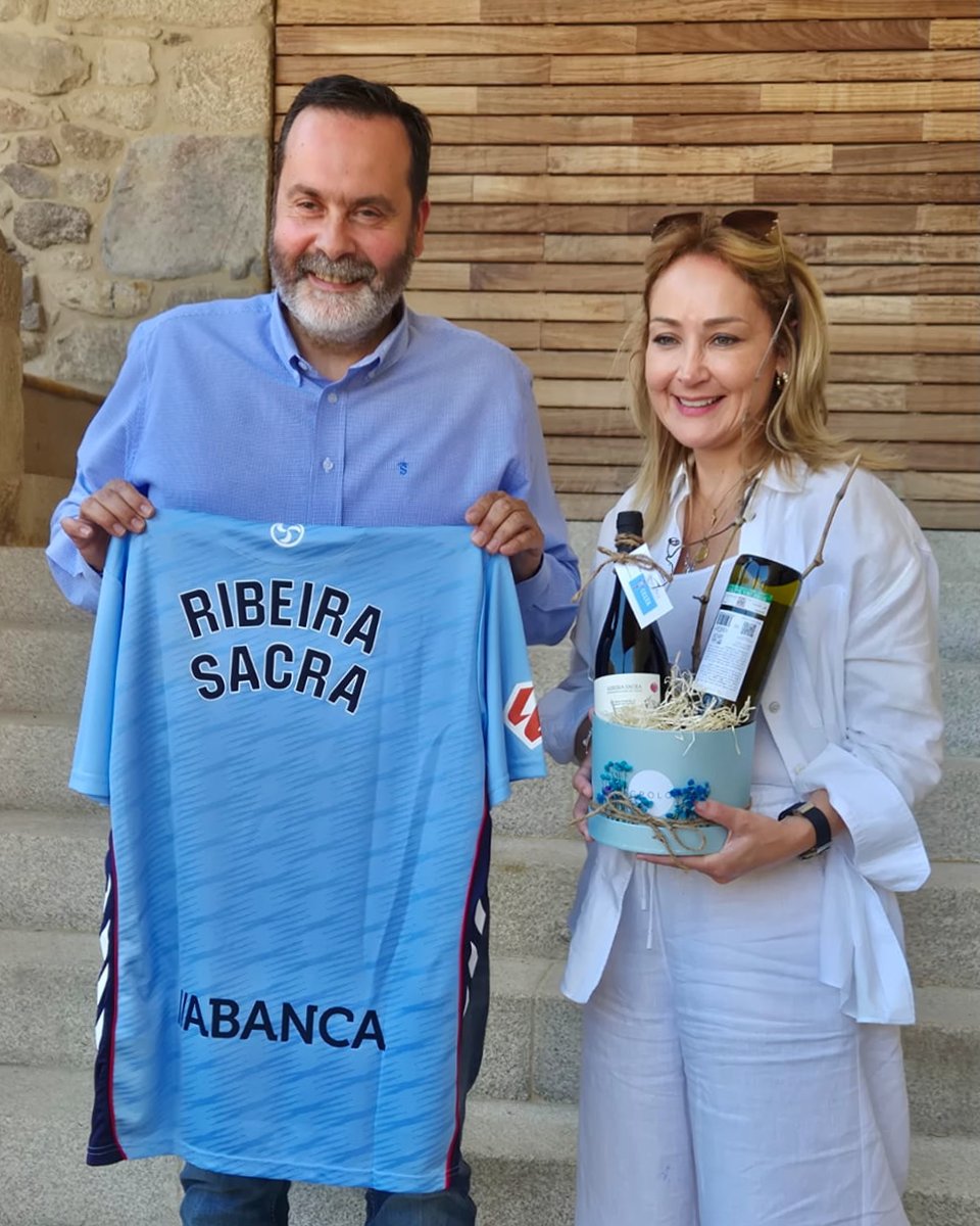 DO Ribeira Sacra e o deporte galego camiñan con orgullo pola mesma terra.
Hoxe celebramos un paso máis con Celta, compartindo raíces e visión.
Sempre Celta, sempre Ribeira Sacra, sempre Galicia.
A historia continúa…