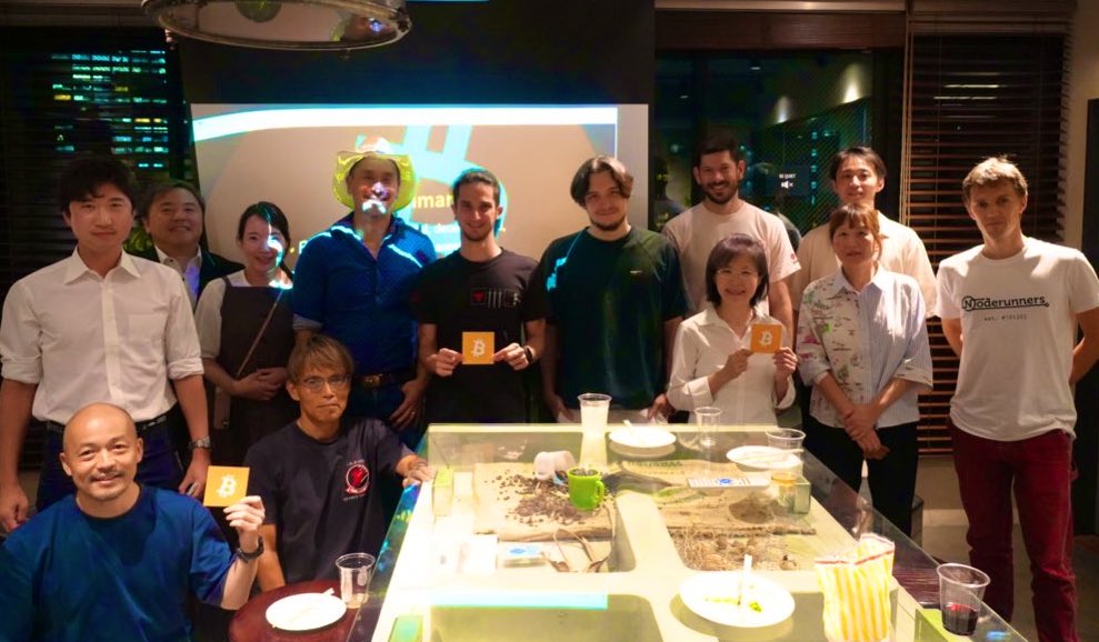 🔥TBB Connections is in full swing—chatting #Bitcoin with the legendary <a href="/jimmysong/">Jimmy Song (송재준)</a> and an awesome crew😆

<a href="/bradjpn/">Brad</a> 
<a href="/btc_dakara/">kishin | ∵ @トラストレス</a>
<a href="/CryptoLorenzo/">Lorenzo onchain⚡️The Crypto Nomad</a>