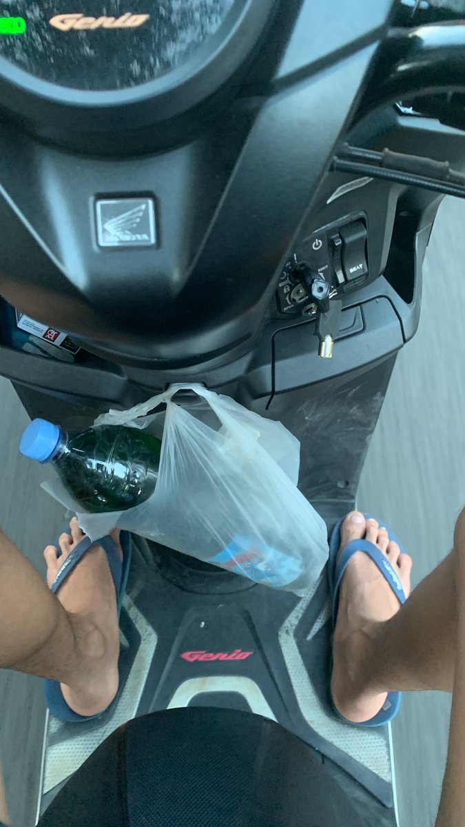 sombonge wong jember gak kudu sogeh, gowo bensin keliling ae wis cukup sombong kok