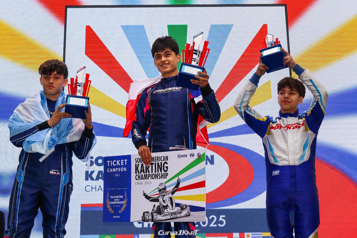 Corazondef1's tweet image. MARTÍN SAA
PODIO EN EL SUDAMERICANO FIA DE KARTING

El Rayito finalizó segundo este domingo en la edición 2025 que se disputó en el circuito Aermodelos de Chile.

👉🏻 corazonf1.com/noticias/5313-…