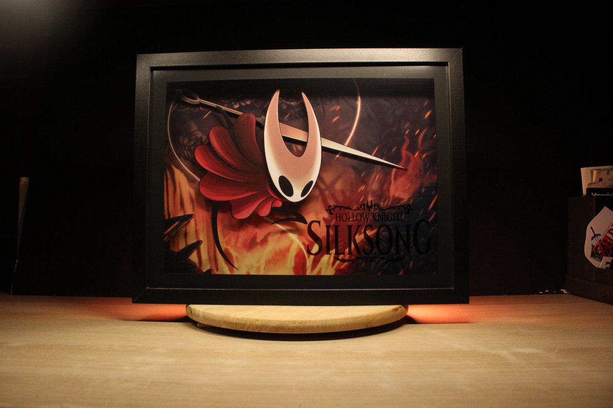 Gaijin_Mo's tweet image. Pour la première fois au format A3 ! Le diorama lumineux de #Silksong, je l'ai déjà fait un paquet de fois :) Il est disponible pour les plus impatients d'entre vous.