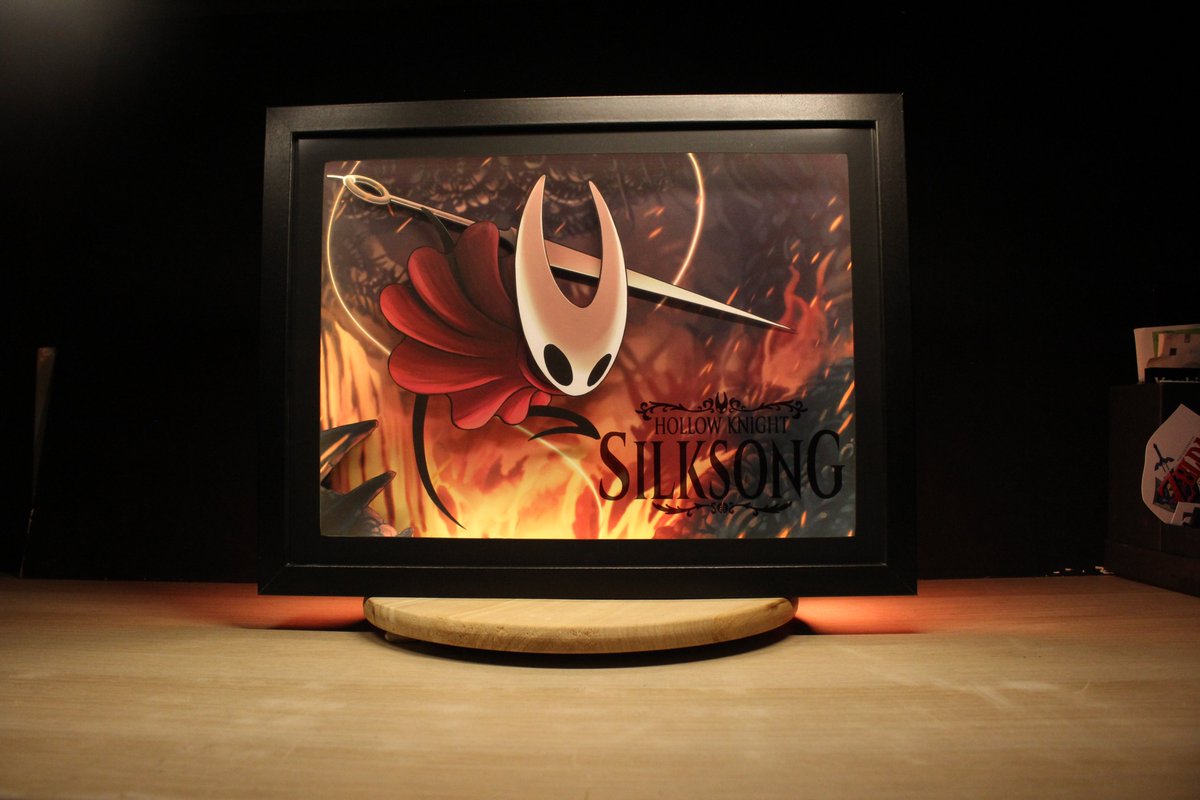 Gaijin_Mo's tweet image. Pour la première fois au format A3 ! Le diorama lumineux de #Silksong, je l'ai déjà fait un paquet de fois :) Il est disponible pour les plus impatients d'entre vous.