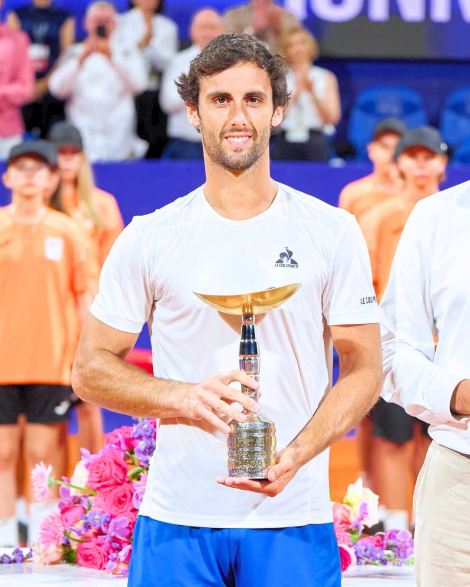 RFETenis's tweet image. 🔓 Primera final #ATP
🔓 Regreso al Top-100
🔓 Nuevo mejor ranking (N84)
🔓 Primera victoria Top-20 (vs Cerúndolo)
Está claro que Taberner no se ha cansado de debloquear logros esta semana en Umag 😅
📲 rfet.es/es/noticia/car…
📸 Carlos Taberner