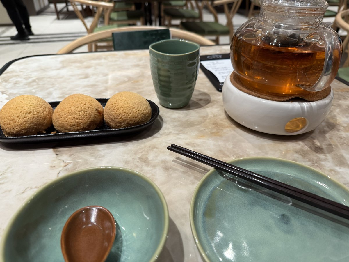 fictillius's tweet image. Pork bun time