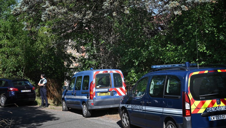 360actufr's tweet image. 🚨🇫🇷 FLASH INFO | Double meurtre dans un village du Tarn : Un père et sa fille de 25 ans, éleveurs de chevaux, ont été tués par balles dimanche 27 juillet à Labastide-Gabausse, un village au nord d’Albi. L’auteur des tirs, propriétaire d’un champ loué aux victimes, s’est ensuite…