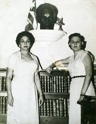 Eduardo López Leyva (@eduardolopezl65) on Twitter photo Melva y Haydée
Por su generosidad, su entrega, su valentía, su altura moral, siguen entre nosotros y nos iluminan.
#Fidel #MujeresEnRevolución
#CubaViveEnSuHistoria #YosigoAMiPresidente <a href="/DiazCanelB/">Miguel Díaz-Canel Bermúdez</a> #LaLuchaNoHaCesado Melva y Haydée
Por su generosidad, su entrega, su valentía, su altura moral, siguen entre nosotros y nos iluminan.
#Fidel #MujeresEnRevolución
#CubaViveEnSuHistoria #YosigoAMiPresidente <a href="/DiazCanelB/">Miguel Díaz-Canel Bermúdez</a> #LaLuchaNoHaCesado