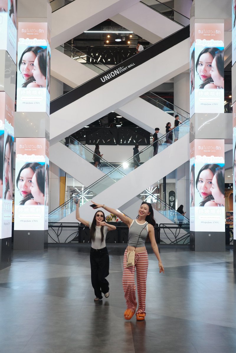 kullathee's tweet image. น่ารักจนใจเจ็บ ละจะไม่ให้รักเด็กพ่กนี้ได้ยังงายยยย มัมหมีรักหนูนะลูก เอ็นดูมั่ยไหวแล้วววววว🥹💖🫳🏼🐶🐈‍⬛🤏🏼

#EnjoyJune #เอนจอยจูน
