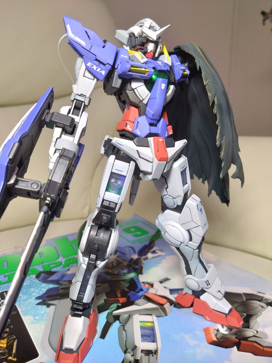 RoE720's tweet image. #ガノタ諸君よ推しMS晒せ 
古いキットだけど当時作った時はMGの進化にビビりました✨
