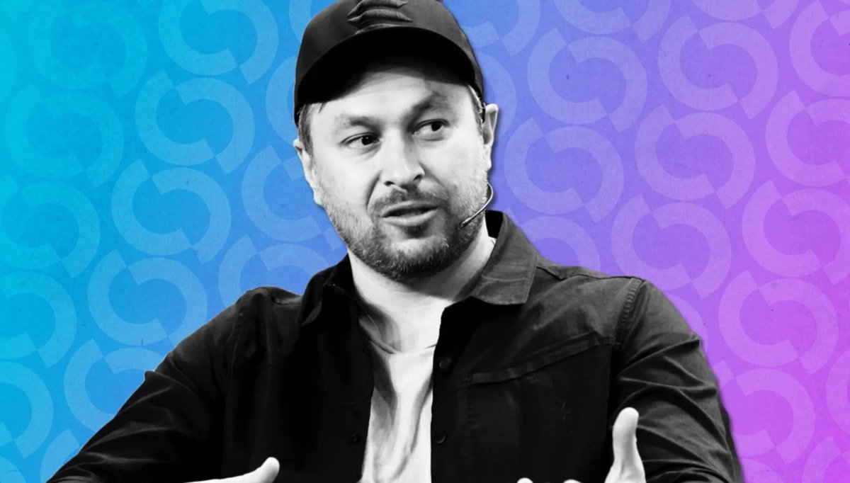 📢 Breaking: Solana co-founder @toly slams NFTs and memecoins as “digital  slop” 💥 In a conversation with @jessepollak, Yakovenko said these digital  assets have “no intrinsic value,” comparing them to loot boxes