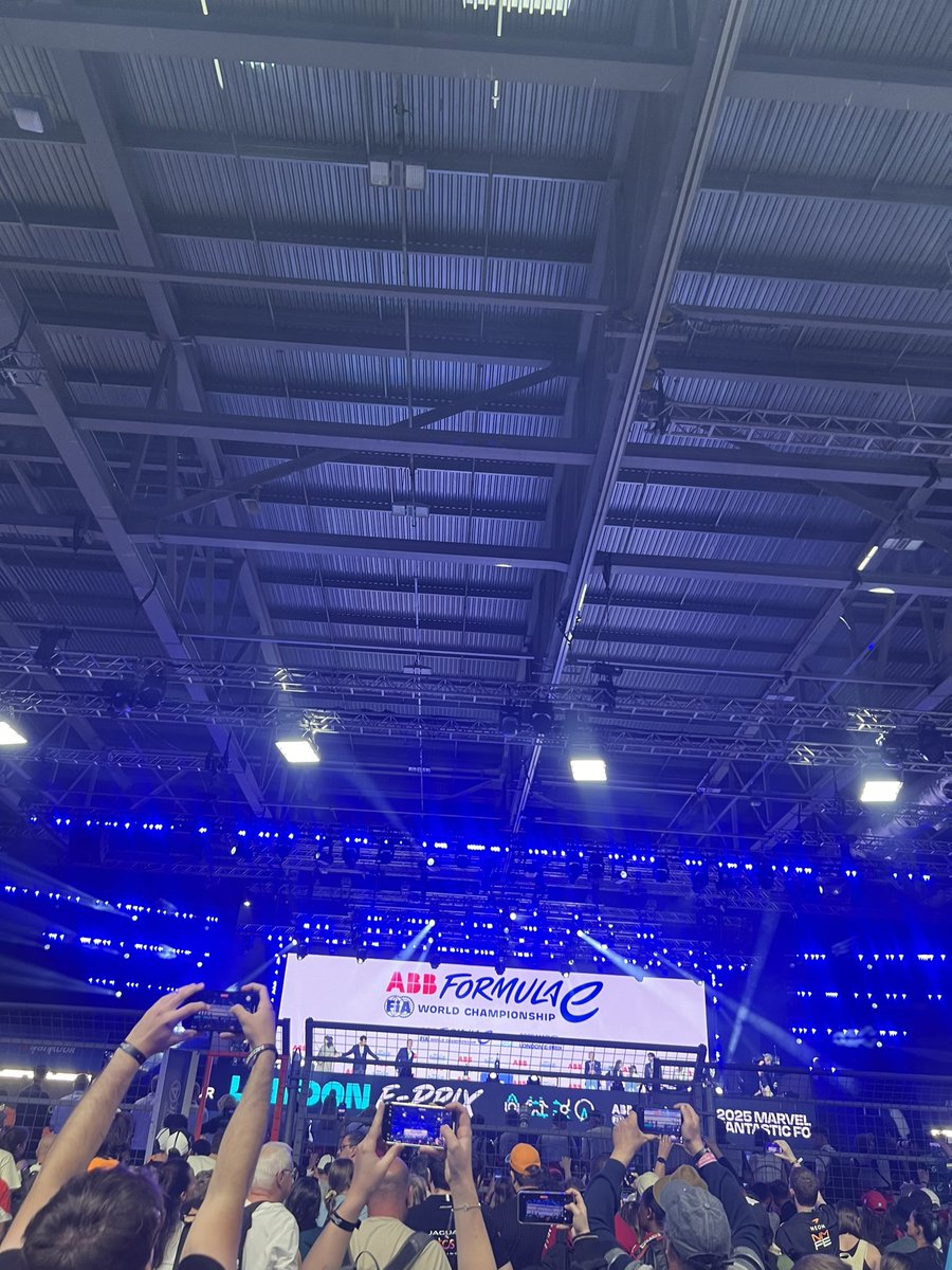 So happy I got to watch my two favourite things this summer 😍⚽️🏴󠁧󠁢󠁷󠁬󠁳󠁿🏎️⚡️