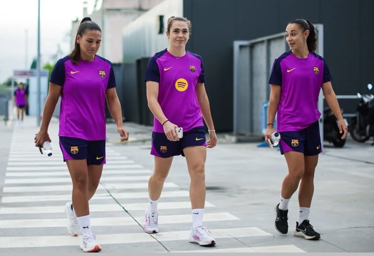julia23cule's tweet image. Nou inici, a per la pretemporada💙❤️
