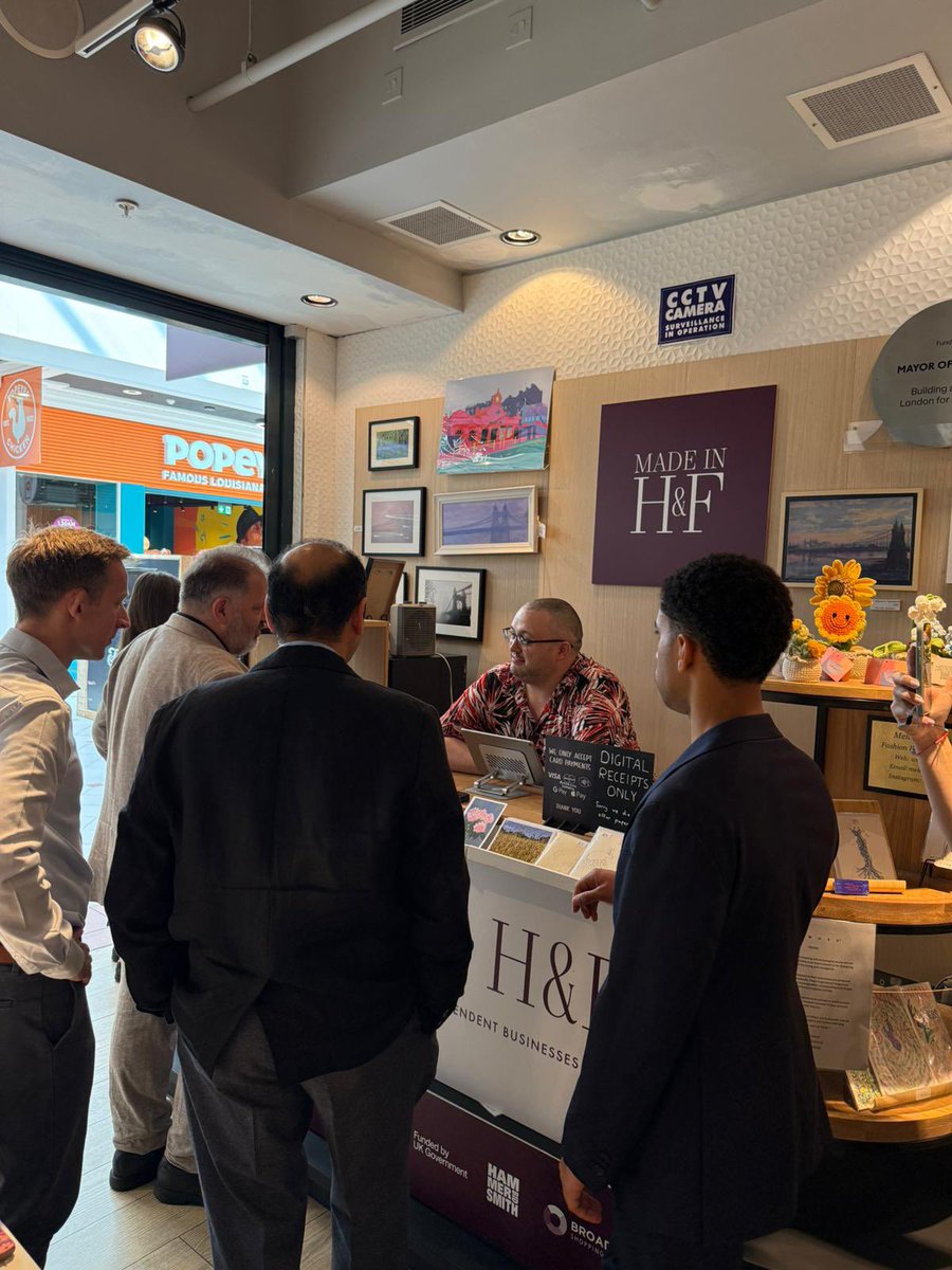 Howard Dawber (@howarddawber) on Twitter photo It was great to visit <a href="/madeinhf/">Made in H&F</a> last week. The once empty unit has been transformed to a gift shop supporting local creatives in the Hammersmith area and since launching it has supported over 80 local traders (1/2). <a href="/JSmallEdwards/">James Small-Edwards AM</a> <a href="/ZararQayyum/">Zarar Qayyum</a> It was great to visit <a href="/madeinhf/">Made in H&F</a> last week. The once empty unit has been transformed to a gift shop supporting local creatives in the Hammersmith area and since launching it has supported over 80 local traders (1/2). <a href="/JSmallEdwards/">James Small-Edwards AM</a> <a href="/ZararQayyum/">Zarar Qayyum</a>