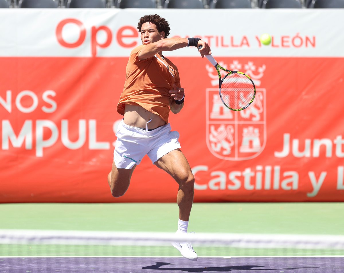 RFETenis's tweet image. Loffhagen deja a Álvarez Varona a las puertas del título en casa 🇪🇸
El británico se impuso al de Burgos en el #ATPChallenger de El Espinar, que volvía a una final en el circuito tres años después
📲 rfet.es/es/noticia/alv…
📸 Alberto Simón / @Tenis_Espinar