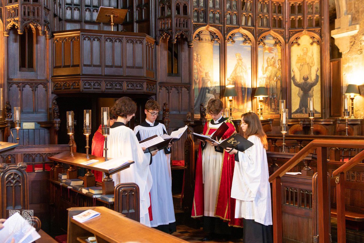 AntiquumD's tweet image. It was a delight to stage a reconstruction of the Litany &amp;amp; Communion from the 1549 BCP on Saturday @StBartholomews, @WalkerMarcus preached the Sermon on Obedience from the 1547 Book Homilies.  Music included little known repertoire from the Hammond &amp;amp; Lumley Partbooks.
