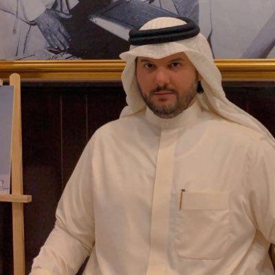 الأستاذ المحامي صالح نادي الصقري ليس مجرد اسم في ميدان العمل القانوني والتوعوي، بل هو أحد الركائز التي ساهمت في رسم خارطة طريق واضحة وفعالة لتفعيل دور مركز مكافحة الإدمان وتعاطي الممنوعات في جمعية المحاميين .. الإشارة للفاعلين أمثاله حق أدبي ، والإشادة بجهودهم مستحقه وذكرها علينا