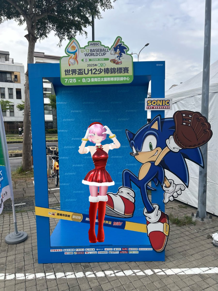 sonadowgarugiro's tweet image. #ใฝใใใค
#ShadowTheHedegehog
#SonicTheHedgehog
#Zepeto
#mariarobotnik
#amyrose
#Taiwan
I totally forgot that I have a ZEPETO avatar to play withโฆ