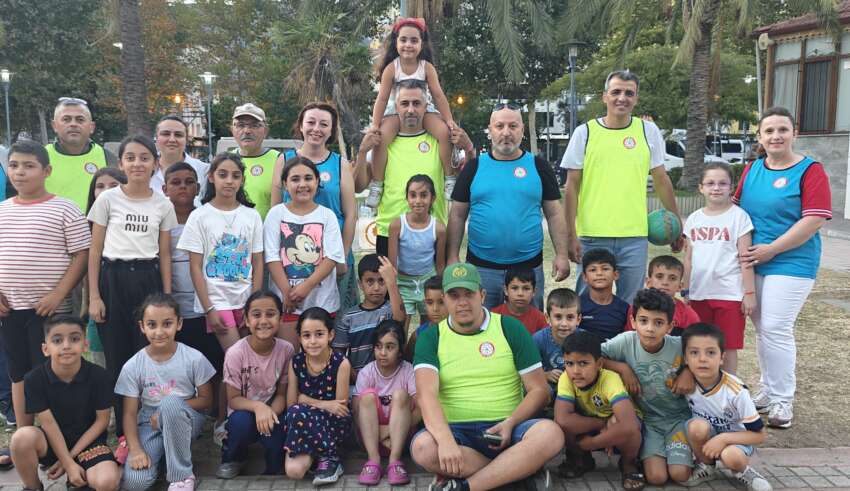TurkSoylem's tweet image. Geçmişten Günümüze Sokak Oyunları Festivali Başladı

bursasoylem.com/2025/07/28/gec…

#gemlik #kent #konseyi