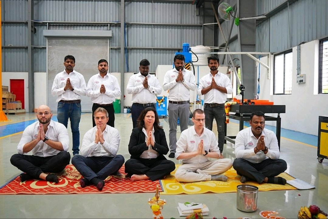 abhirammodak's tweet image. #Pune
France based Hydraulic Cylinders Manufacturing company -HPS formally open their manufacturing facility in Pune