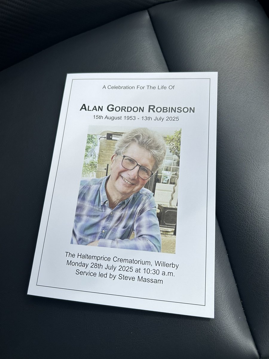 gavinbutton1's tweet image. A lovely send off for Alan Robinson, retired court usher, this morning. He will be missed.