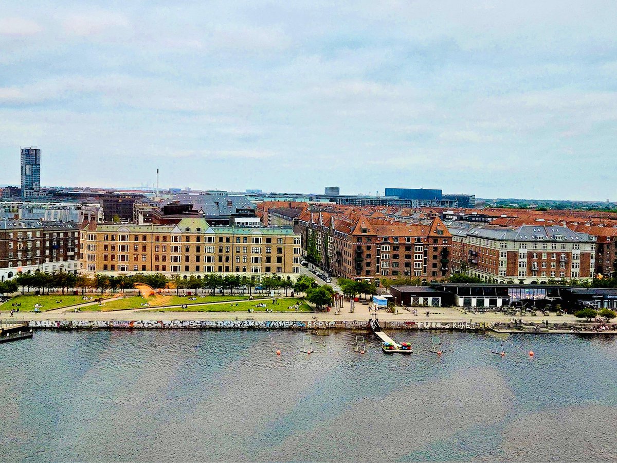 askhimanshurai's tweet image. From the calm waves of #Copenhagen’s sea to the sleek lines of its urban architecture, every corner feels like a masterpiece in motion here. Attending the 85th Annual Meeting of the Academy of Management (AOM 2025) in Denmark also gave an opportunity to soak in inspiration from…