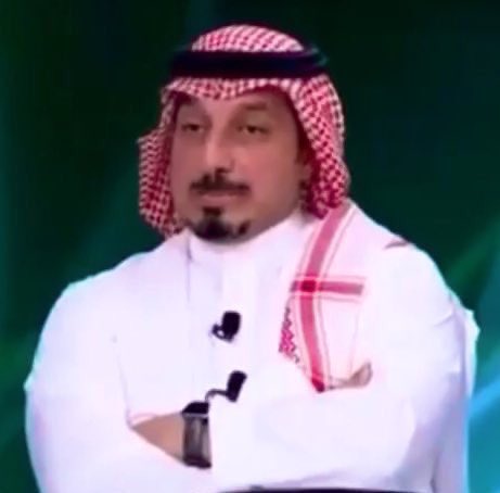 yusef44761270's tweet image. هذا الشخص يثبت بوم بعد يوم انة غير كفؤ لمنصبة ،،،، 

وان وجودة في هذا المنصب ليس لخدمة وتطوير كرة القدم السعودية بل وجودة لخدمة نادي محدد وتضخيم بطولاته