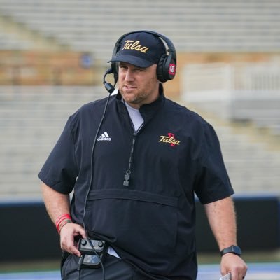T'N'T College Football (@tntcollegefoot1) on Twitter photo I am joined by Tulsa OC/QB Coach Brad Robbins. <a href="/CoachBRobbins/">Brad Robbins</a> and I discuss the upcoming season for Tulsa Football, his time with the UConn Huskies, and much more.
open.spotify.com/episode/1ugnfr… I am joined by Tulsa OC/QB Coach Brad Robbins. <a href="/CoachBRobbins/">Brad Robbins</a> and I discuss the upcoming season for Tulsa Football, his time with the UConn Huskies, and much more.
open.spotify.com/episode/1ugnfr…