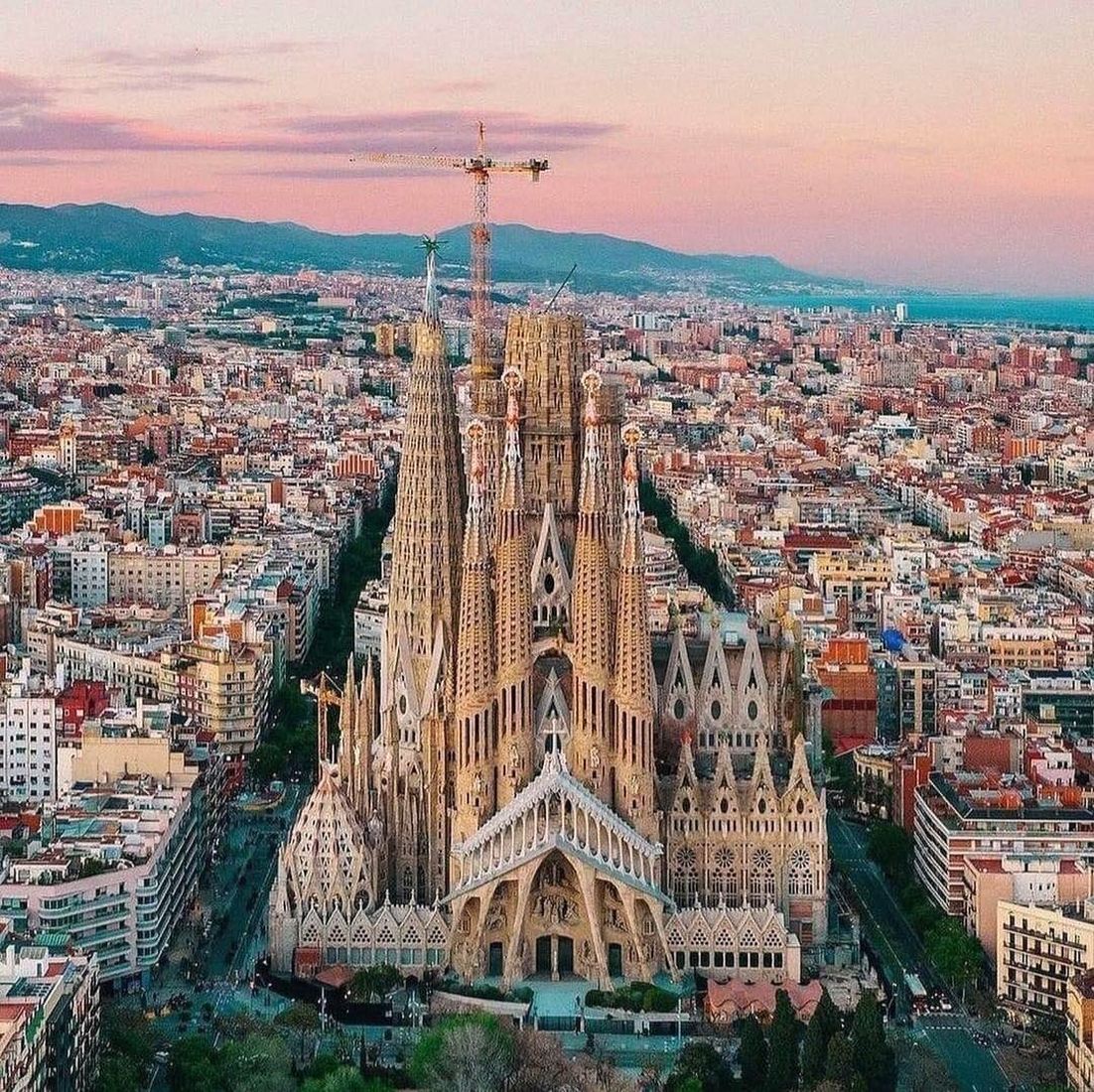 RubyJohnso53395's tweet image. Barcelona Spain