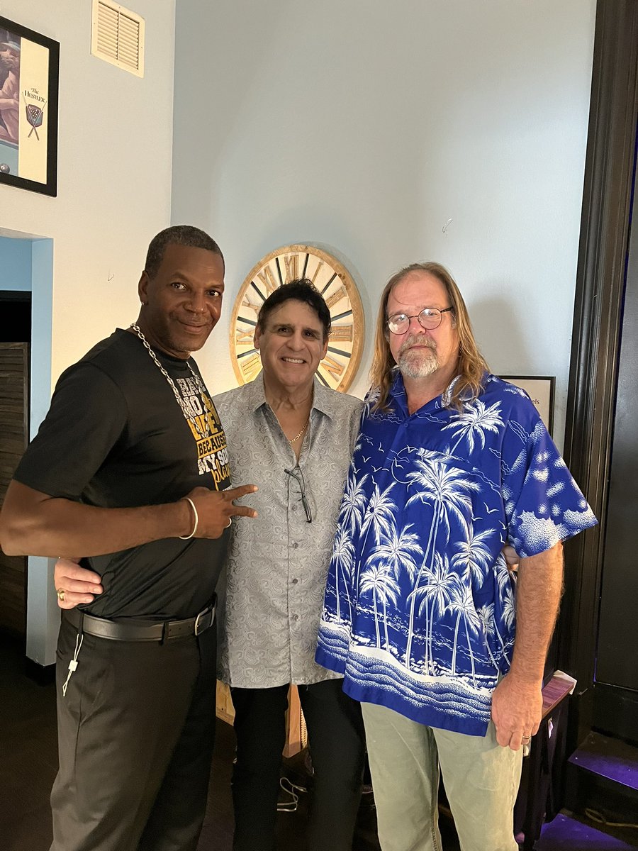 BASILE IN CONCERT: SARASOTA, FL.
McCurdys Comedy Theatre 
THANK YOU SARASOTA, FL!
The audiences throughout the week were Fantastic! Ownership, Managgent, Staff and of course @Gino &amp; @Drew were all just great! I’ll see you all again real soon! 
Thanks Again… Love you all!! 

Join