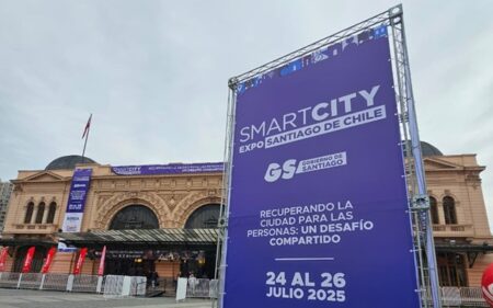 ¿Te interesa cómo la tecnología puede transformar nuestras ciudades? 🌐 No te pierdas la #SmartCityExpoSantiago2025. Mira todos los detalles en: turismointegral.net/smart-city-exp… #ApturChile #TurismoChile 🛫🇨🇱 #Santiago