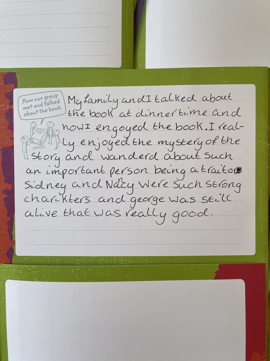 Thank you to Lucie and her family for sharing how much they enjoyed their family discussion during dinner after reading Friends and Traitors by Helen Peters. Great to hear that you enjoyed the mystery and strong characters in the book. 📚💖