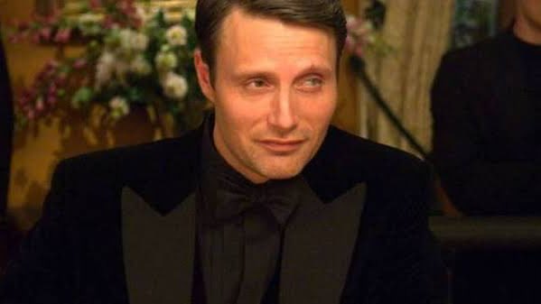 weslteros's tweet image. • 007 
• marvel
• universo harry potter
• star wars
• indiana jones 
• hannibal 
• bitch better have my money (rihanna)
• death strading (um dos jogos mais famoso da atualidade)
• pusher 

MADS MIKKELSEN VOCÊ SEMPRE SERÁ FAMOSO.