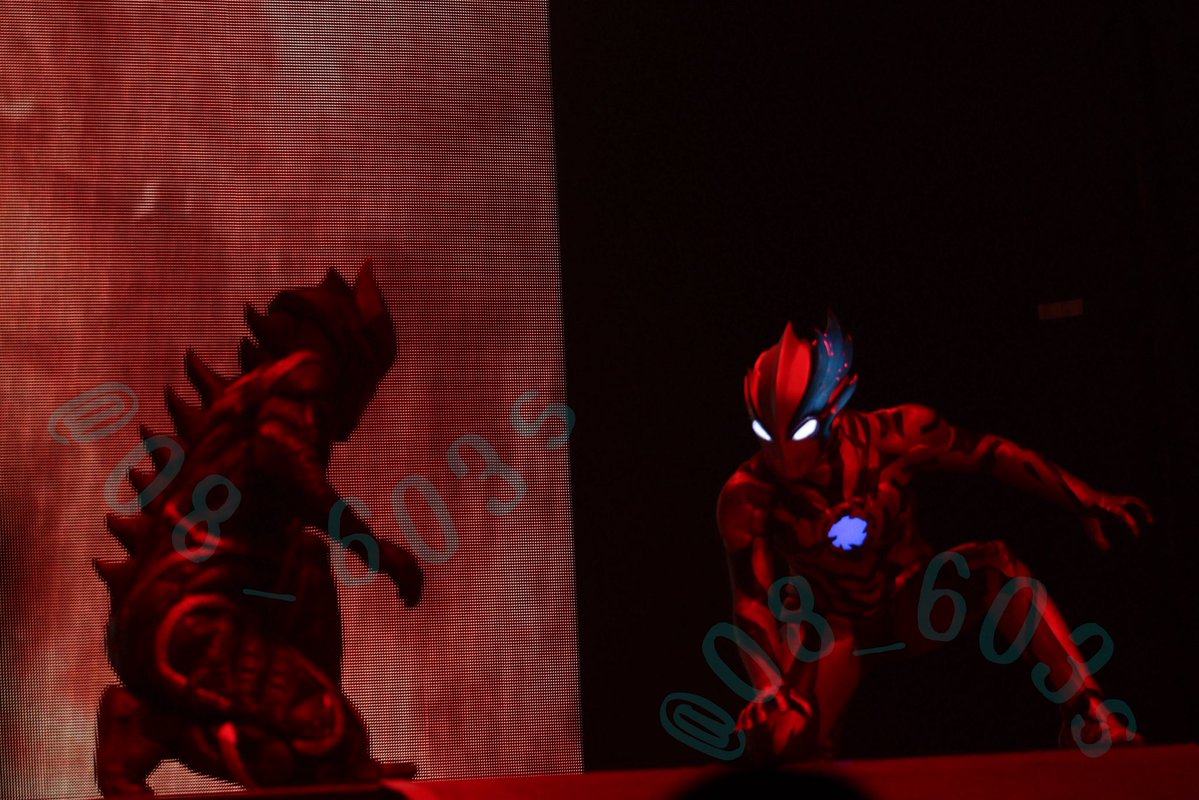 08_603s's tweet image. 際立つ蒼
#ウルサマ 
#ウルトラマンブレーザー
