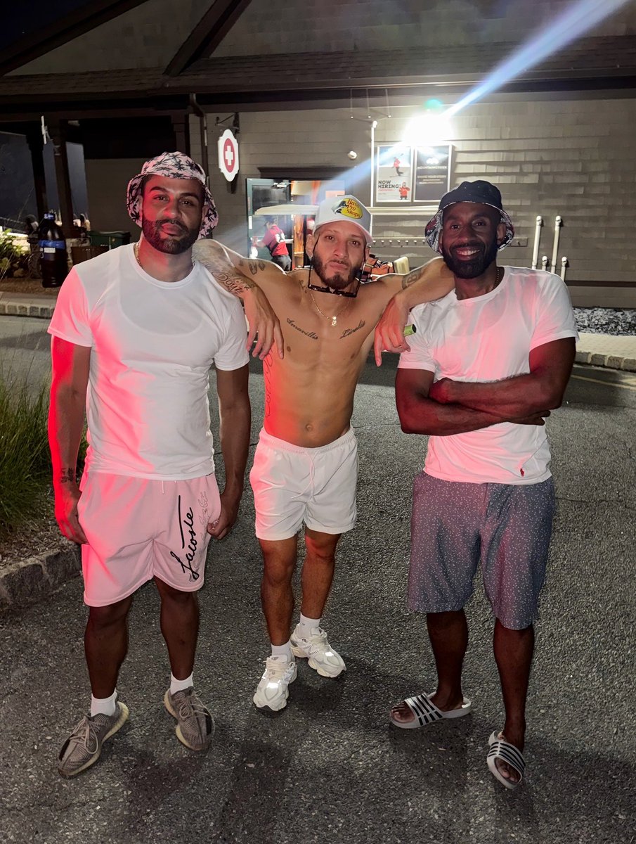 YES A TIME WAS HAD! #MountainCreek 
<a href="/DJKASTONE/">KASTO SAN</a> Had Jersey Lit 🔥 #Ebrointhemorning 
<a href="/EBROINTHEAM/">Ebro In The Morning</a> 
#HaveNoFear