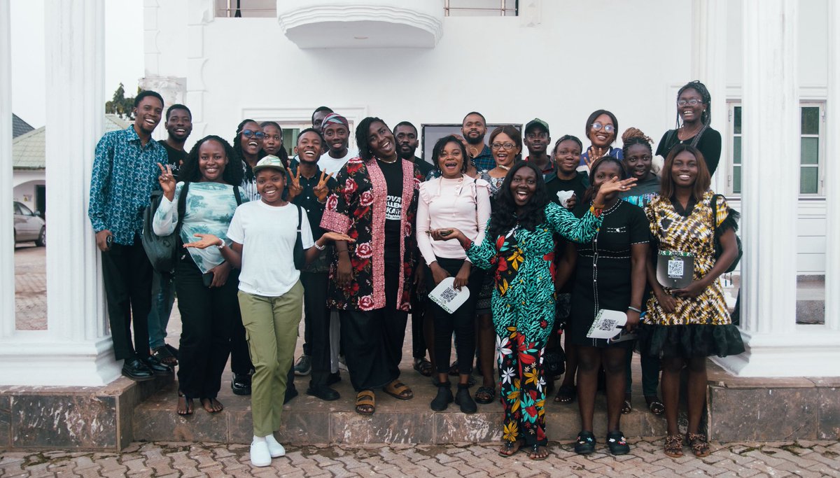 thehivehubng's tweet image. We had the pleasure of hosting @Cc_HUB and @IlorinHub for the Ilorin Innovation Challenge & Hackathon powered by @IHSTowers ! 🚀✨
A day of bold ideas, networking, and building real impact with Nigeria’s brightest young innovators.
We’re proud to be part of this journey! 🐝