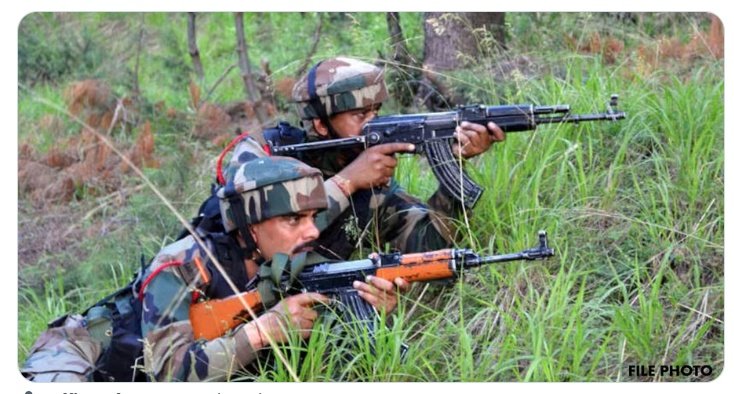 MohanGowda_HJS's tweet image. 🚨 #OperationMahadev Triumphs! 🇮🇳
Indian Army neutralized 3 Islamic terrorists who attacked innocent Hindus in Pahalgam, Kashmir.
This successful mission is a message — India will not tolerate terror!
💪 Salute to our brave soldiers for protecting Dharma and the Nation.